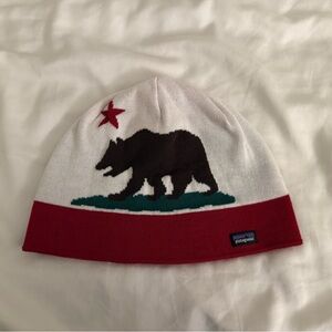 Rare Patagonia California Red and White Knit Beanie OS